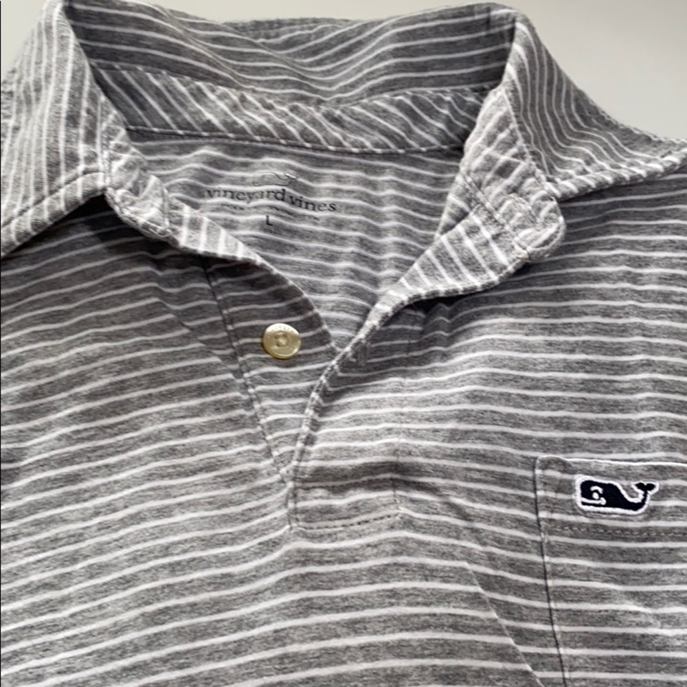 Boys vineyard vines t shirt